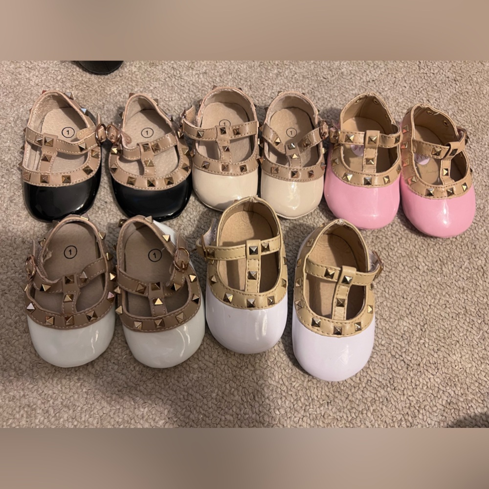 Bundle of 5 size 1 baby girl dress shoes